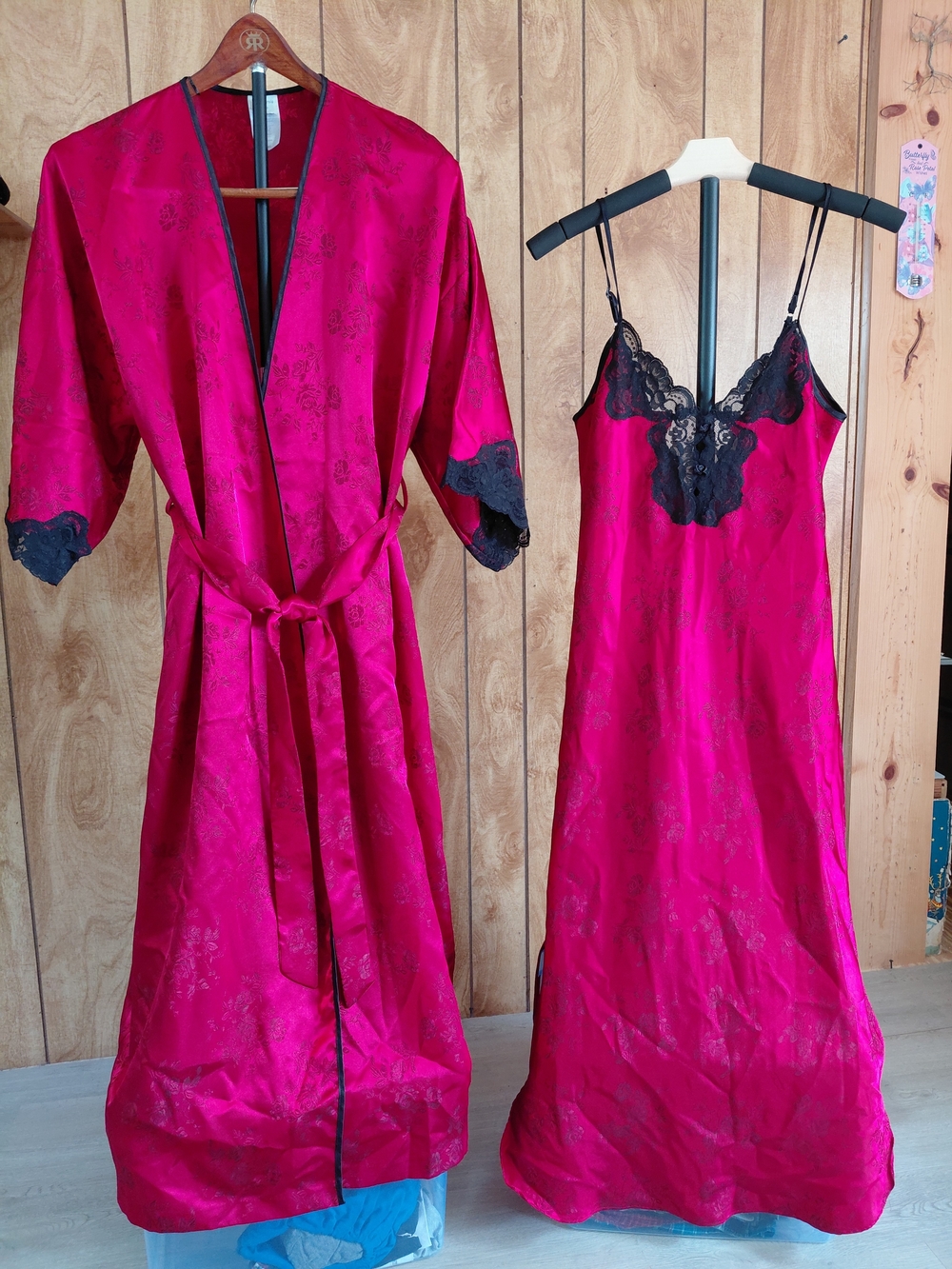 Vintage California Miss Red Lace Trim Robe & Slip Set